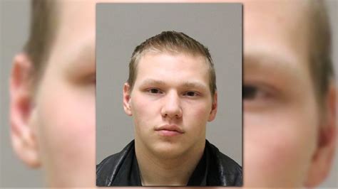 dl teen twitter|Twitter photo brings felony charge for DL teen